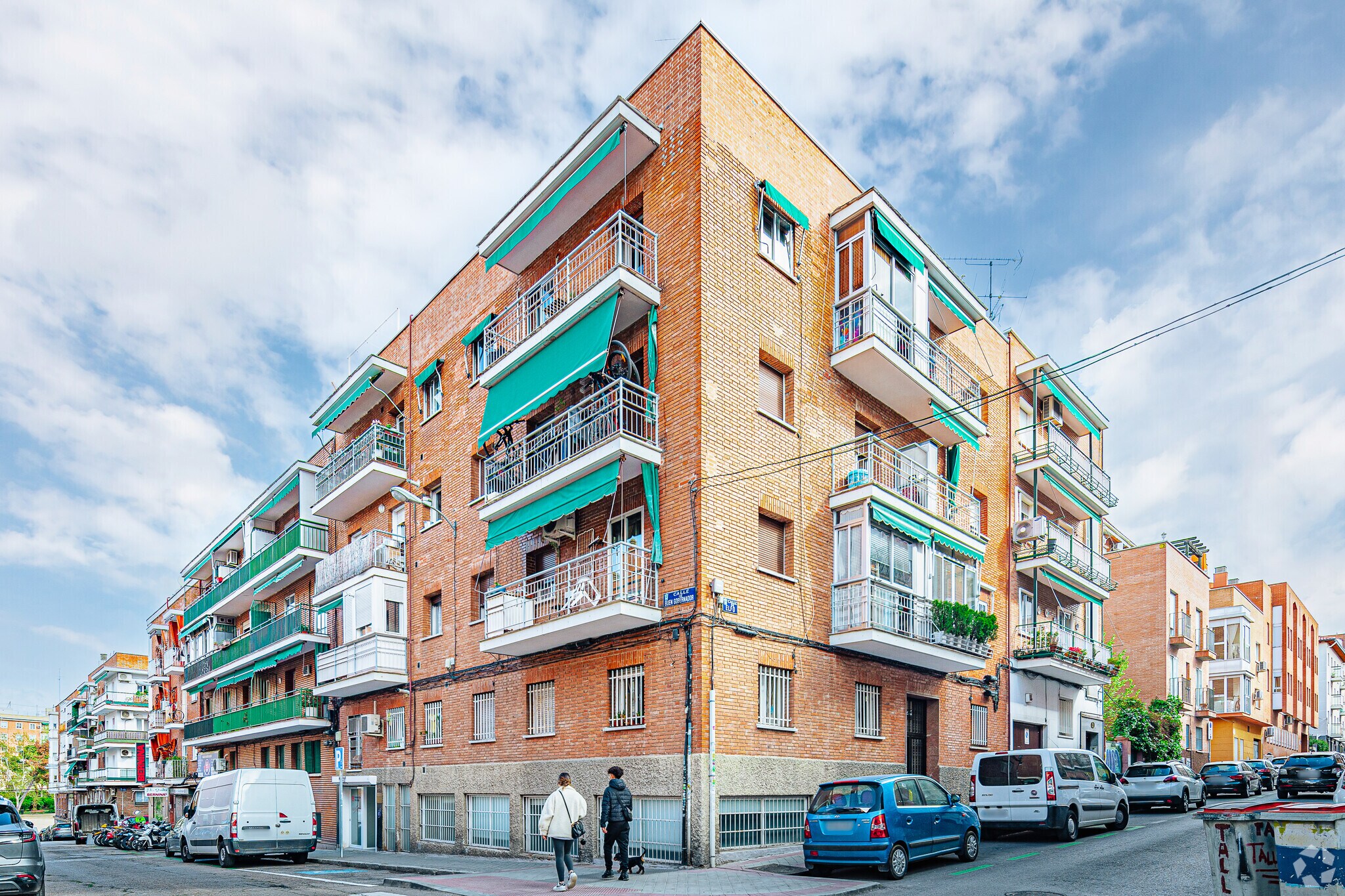 Calle Elfo, 27, Madrid, Madrid for sale Primary Photo- Image 1 of 1