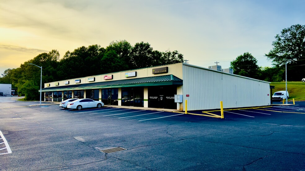 11064 Asheville Hwy, Inman, SC for lease - Building Photo - Image 1 of 3