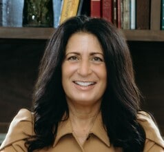 Suzanne Fuller