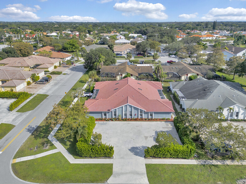 Wellington Multifamily Portfolio portfolio of 6 properties for sale on LoopNet.com - Building Photo - Image 1 of 34