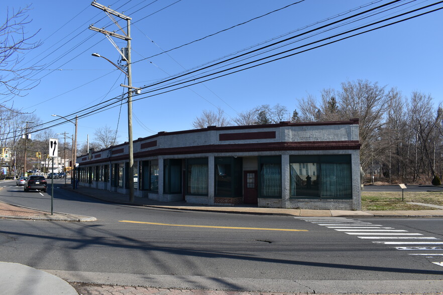 150 Central St, Bristol, CT for sale - Building Photo - Image 3 of 5