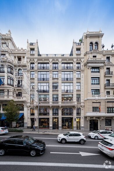 Calle Gran Vía, 4, Madrid, Madrid for lease - Interior Photo - Image 1 of 1