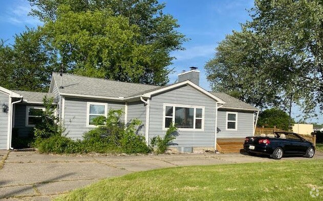 4018 Miller Rd, Flint, MI for sale Primary Photo- Image 1 of 1