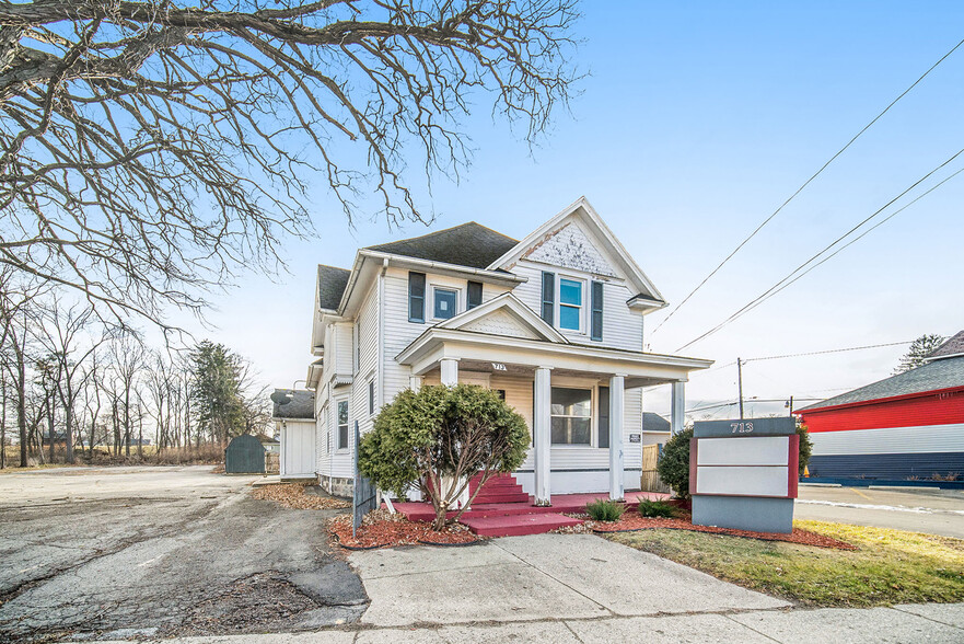 713 Wildwood Ave, Jackson, MI for sale - Building Photo - Image 1 of 1