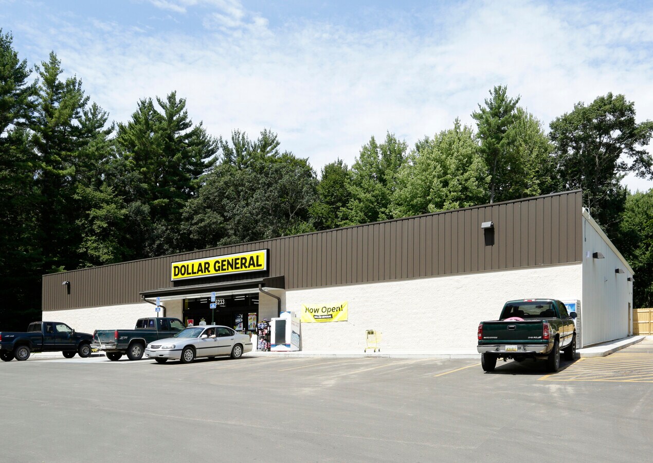 7529 Bluebush Rd, Maybee, MI 48159