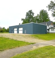 536 N Beech St, Lansing MI - Self Storage Facility