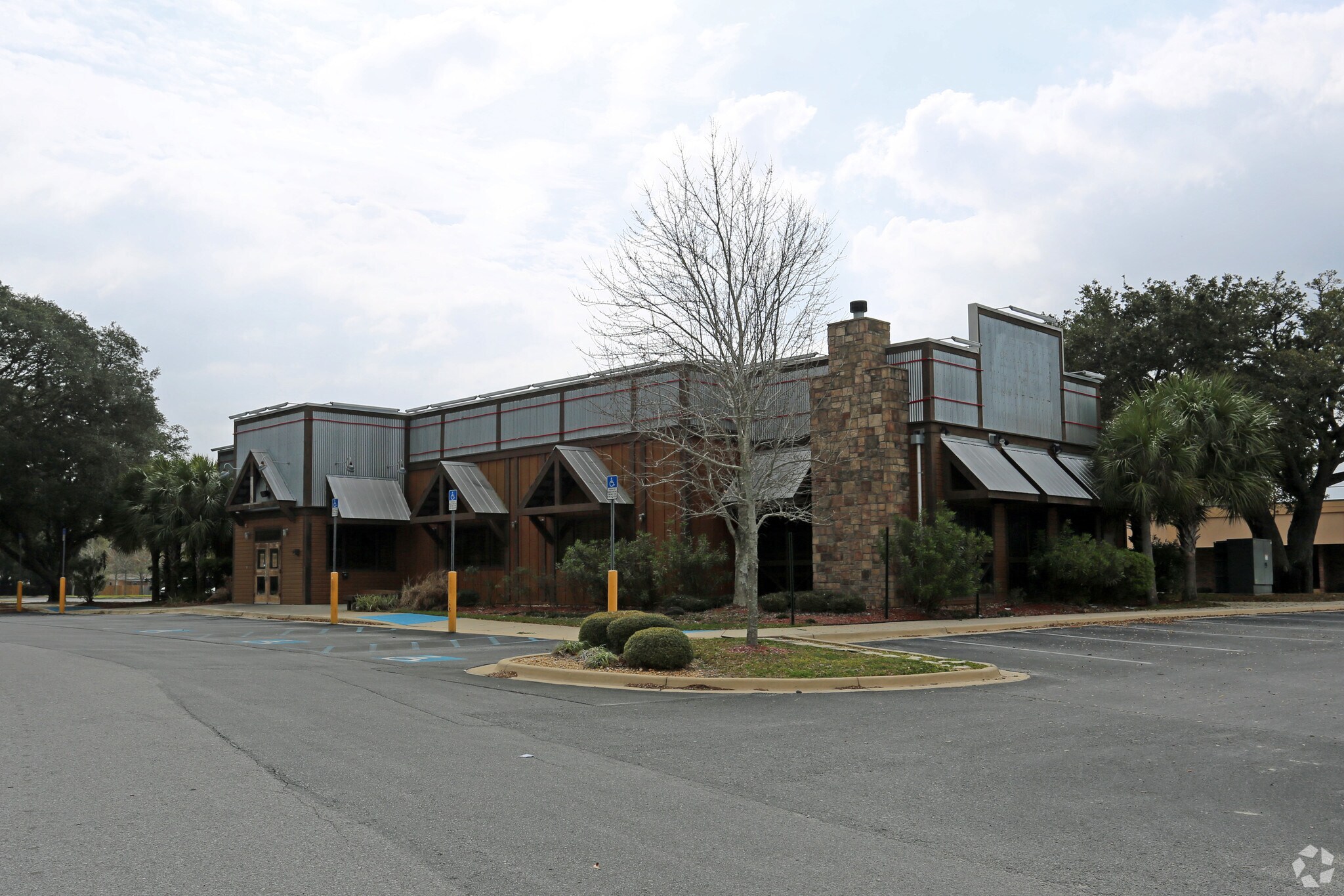 315 Mary Esther Blvd, Mary Esther, FL 32569