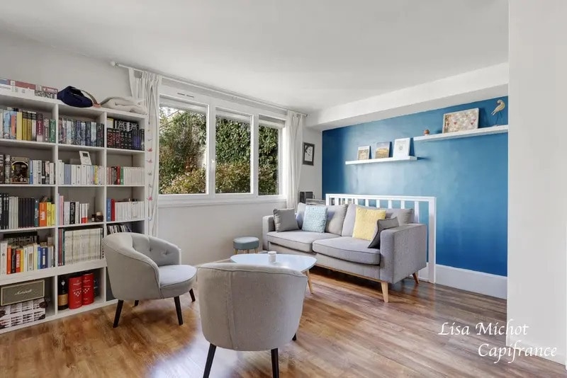 Office in Nanterre for sale - Interior Photo - Image 2 of 12