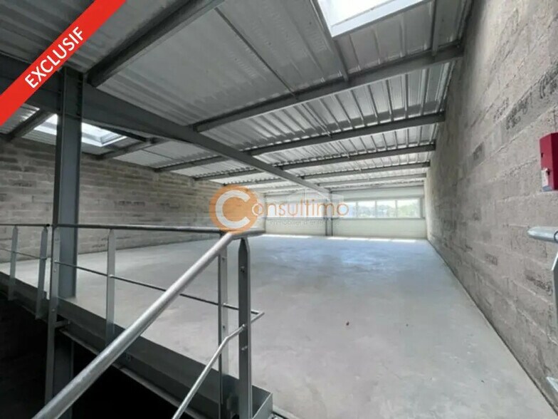 Flex in Mios for sale - Interior Photo - Image 3 of 8