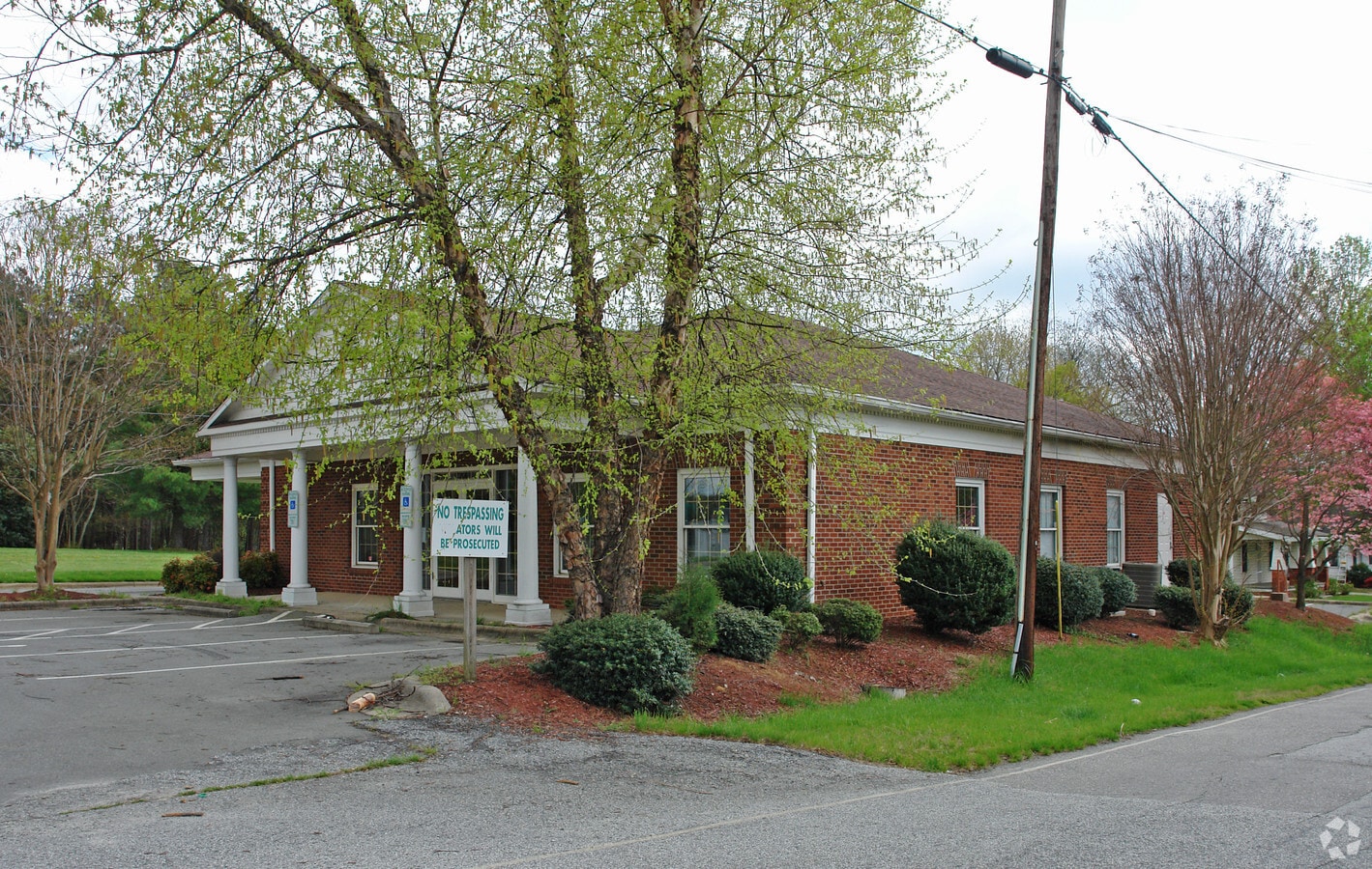 200 Greensboro Rd, High Point, NC 27260