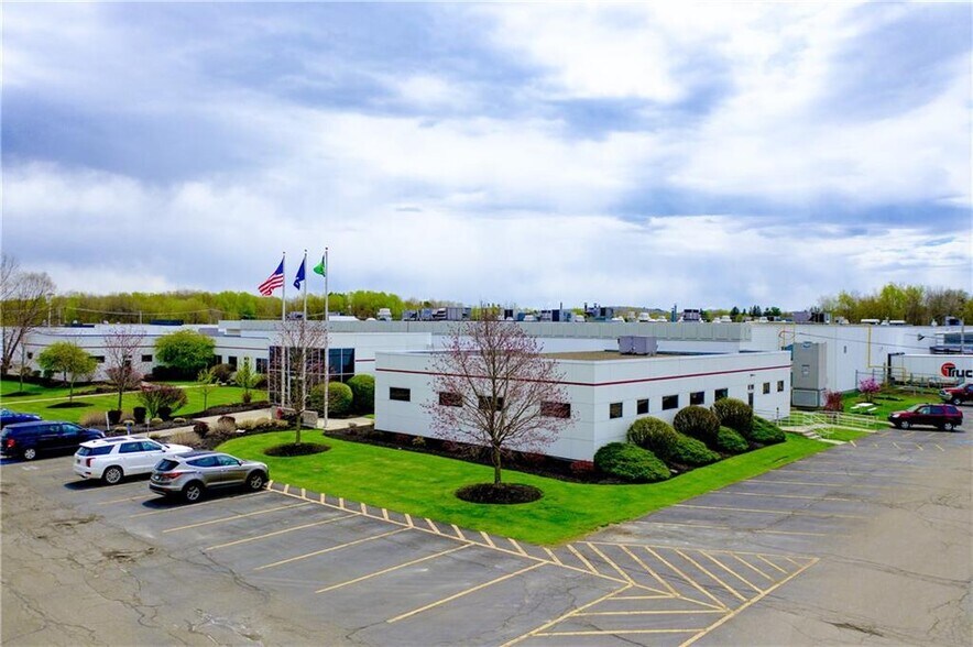 310 E Elmwood Ave, Falconer, NY 14733