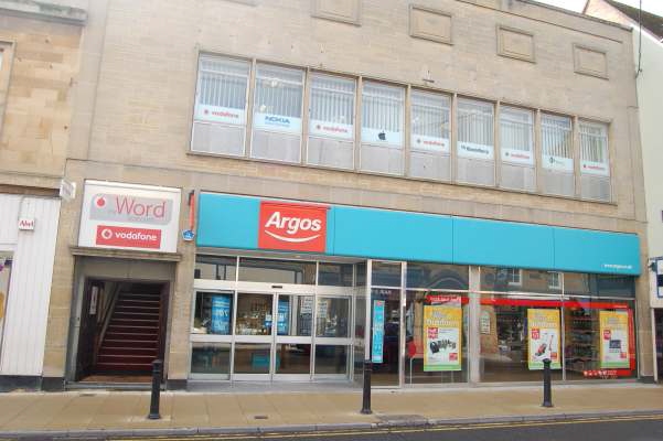 21-22 High St, Yeovil for lease - Building Photo - Image 1 of 3