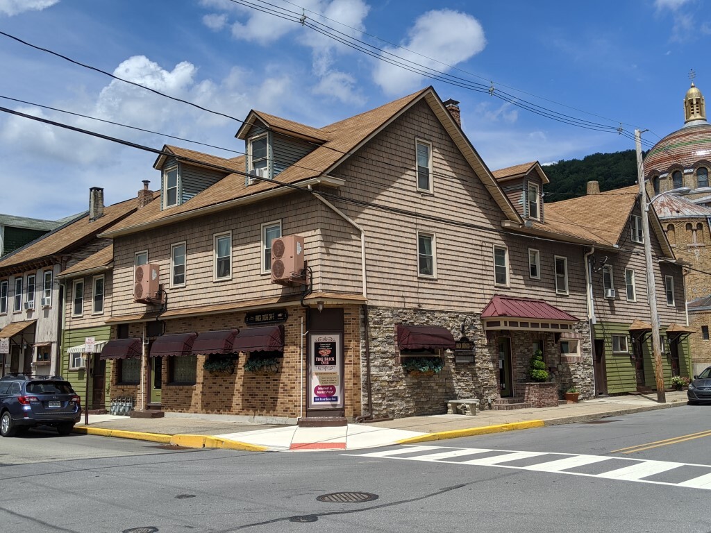 402 Chestnut St, Johnstown, PA for sale Primary Photo- Image 1 of 1