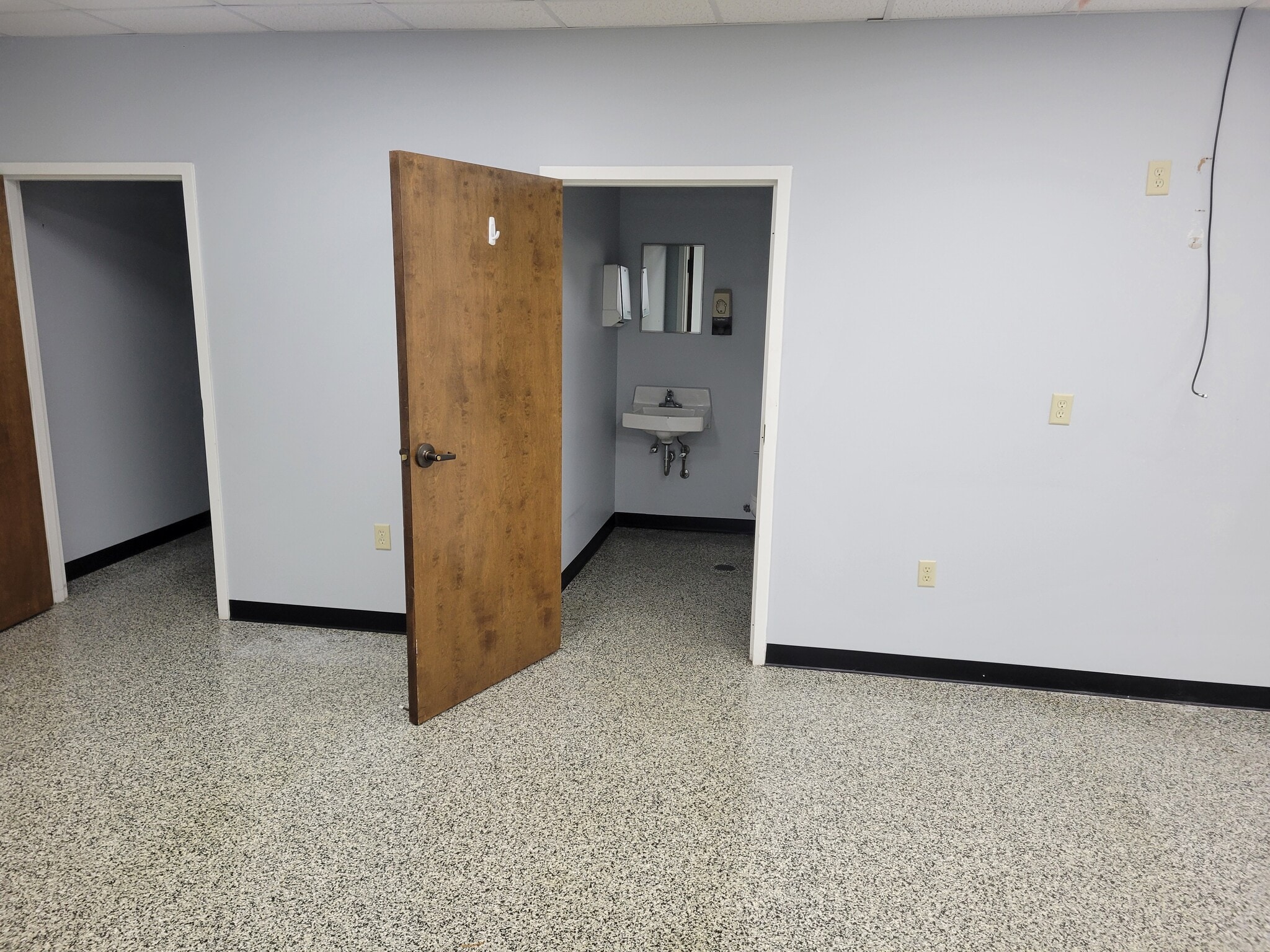 8059 Stage Hills Blvd, Bartlett, TN for lease Building Photo- Image 1 of 5