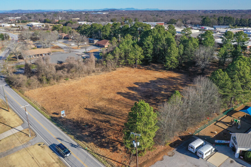 313 New Neely Ferry Road, Mauldin, SC for sale - Building Photo - Image 1 of 5