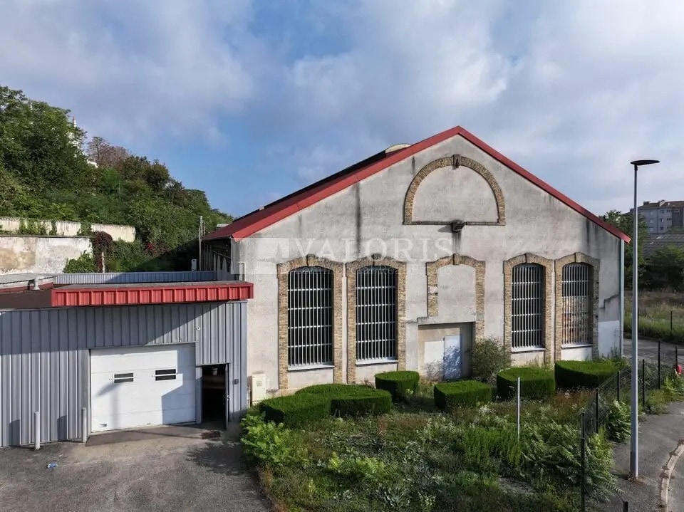 Vente Local d'activités 2 363 m² - Photo 1