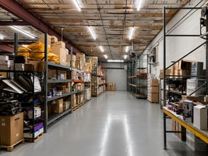 204 Columbus Ave, Roselle, NJ for lease Interior Photo- Image 1 of 7