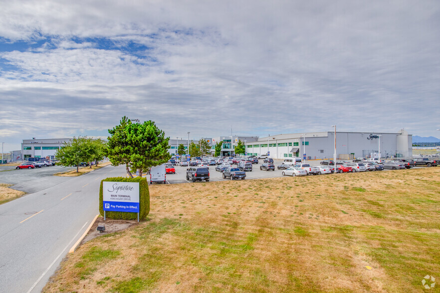 4360 Agar Dr, Richmond, BC for lease - Building Photo - Image 2 of 4