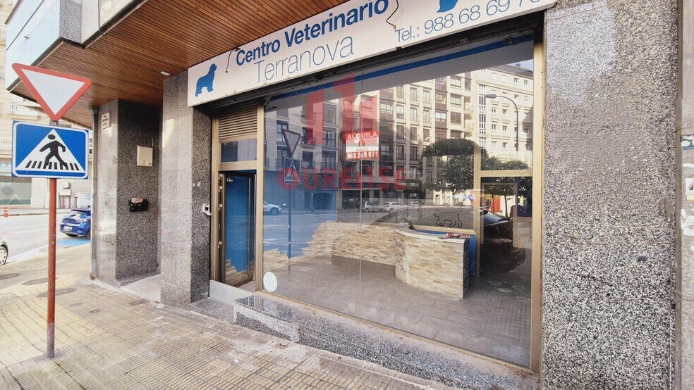 Retail in Ourense, Orense for sale - Building Photo - Image 1 of 6