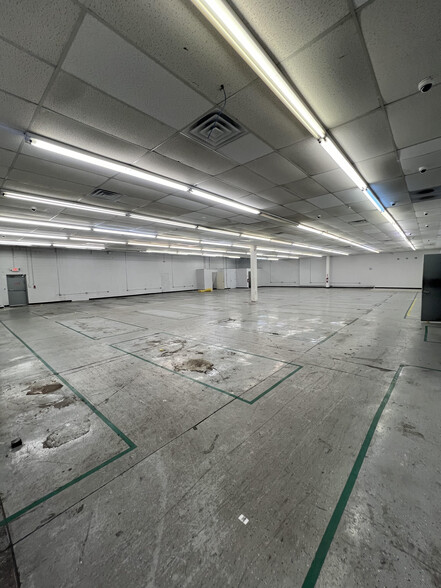 1300-1318 Washington Ave, Philadelphia, PA for lease - Interior Photo - Image 1 of 9