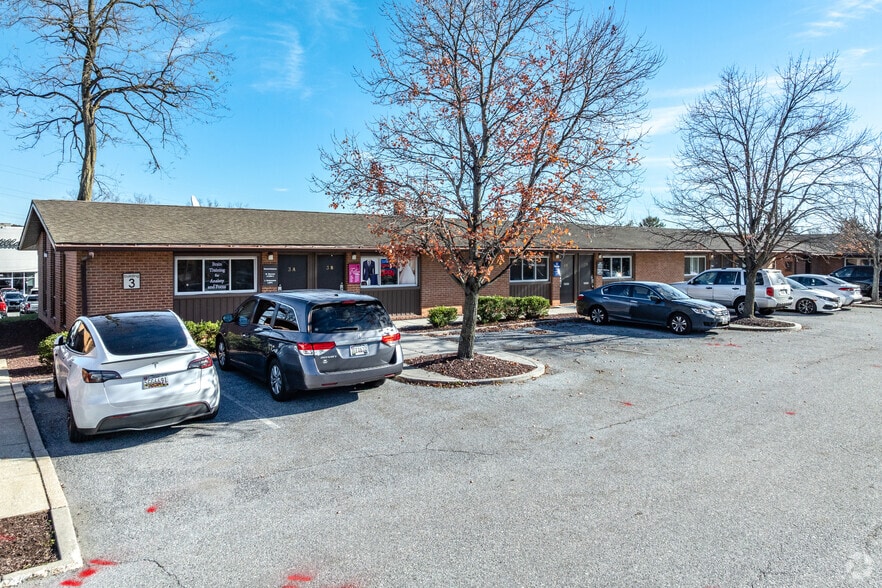 9051 Baltimore National Pike, Ellicott City, MD for lease - Primary Photo - Image 1 of 4