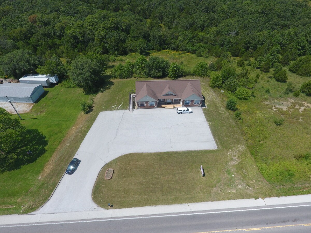 11339 State Route 21, Hillsboro, MO 63050