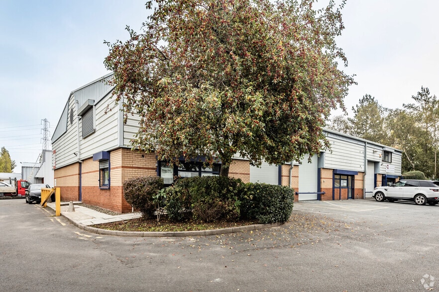 Liverpool Rd, Manchester for lease - Building Photo - Image 3 of 4