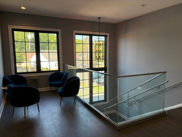 273 Closter Dock Rd, Closter, NJ for lease Interior Photo- Image 1 of 3