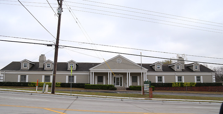 3150 E 41st St, Tulsa, OK for lease - Building Photo - Image 1 of 3