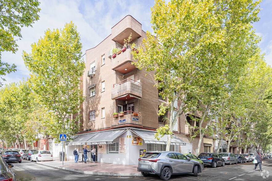 Calle Huerta de Villaverde, Madrid, Madrid for lease - Building Photo - Image 3 of 5