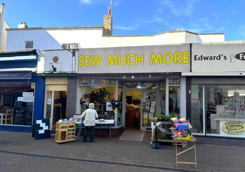 13A-13B Bank St, Teignmouth for sale - Building Photo - Image 1 of 1