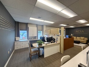 3430 Woodbridge Ct, York, PA for lease Interior Photo- Image 1 of 9