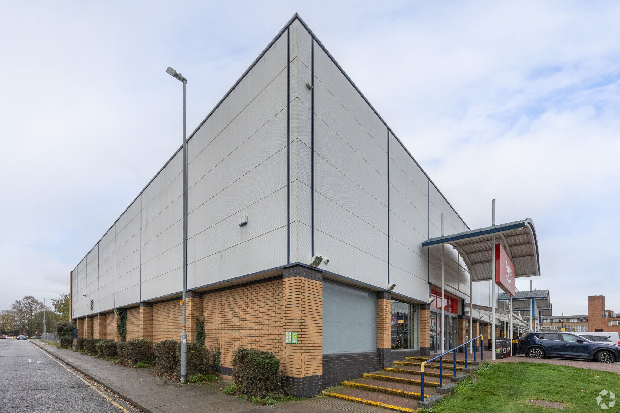 Alexandra Rd, Corby for sale Primary Photo- Image 1 of 1