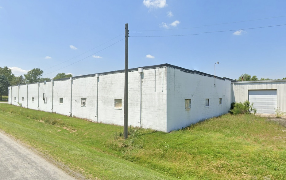 511 S Lincoln St, Morocco, IN for sale - Building Photo - Image 3 of 8