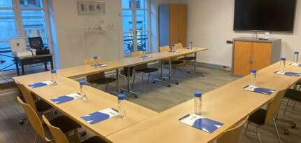 Coworking Space in Paris for lease Interior Photo- Image 1 of 6