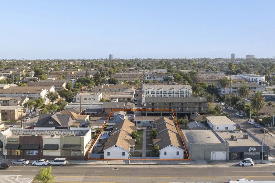 2516 E Anaheim St, Long Beach, CA for sale - Building Photo - Image 3 of 8