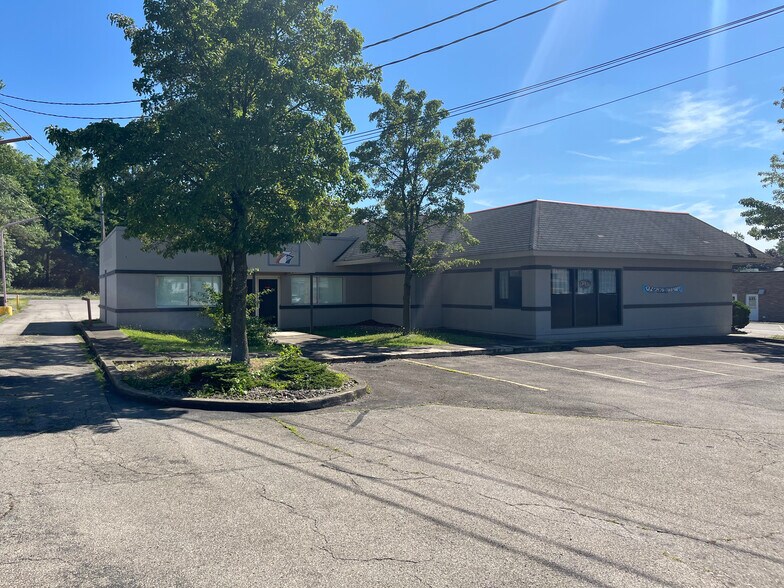 1910 E State St, Hermitage, PA for sale - Building Photo - Image 2 of 5