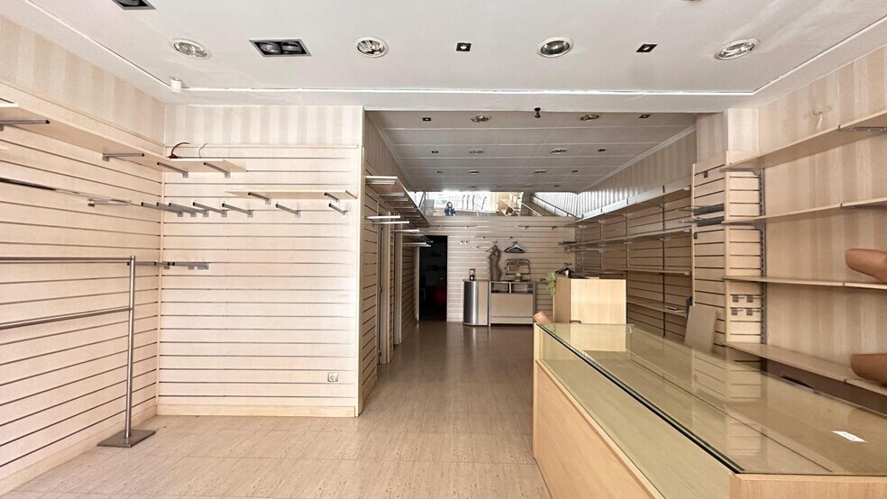 Retail in Carlet for sale - Building Photo - Image 2 of 16