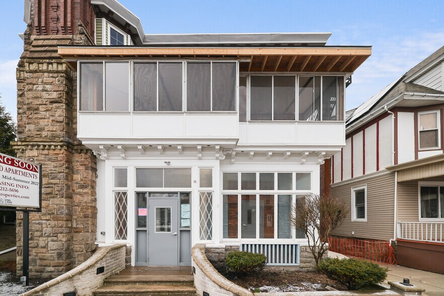 426 W Broad St, Hazleton, PA for sale - Building Photo - Image 1 of 1