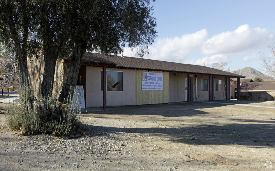 20601 Outer Hwy 18, Apple Valley, CA for sale - Primary Photo - Image 1 of 1