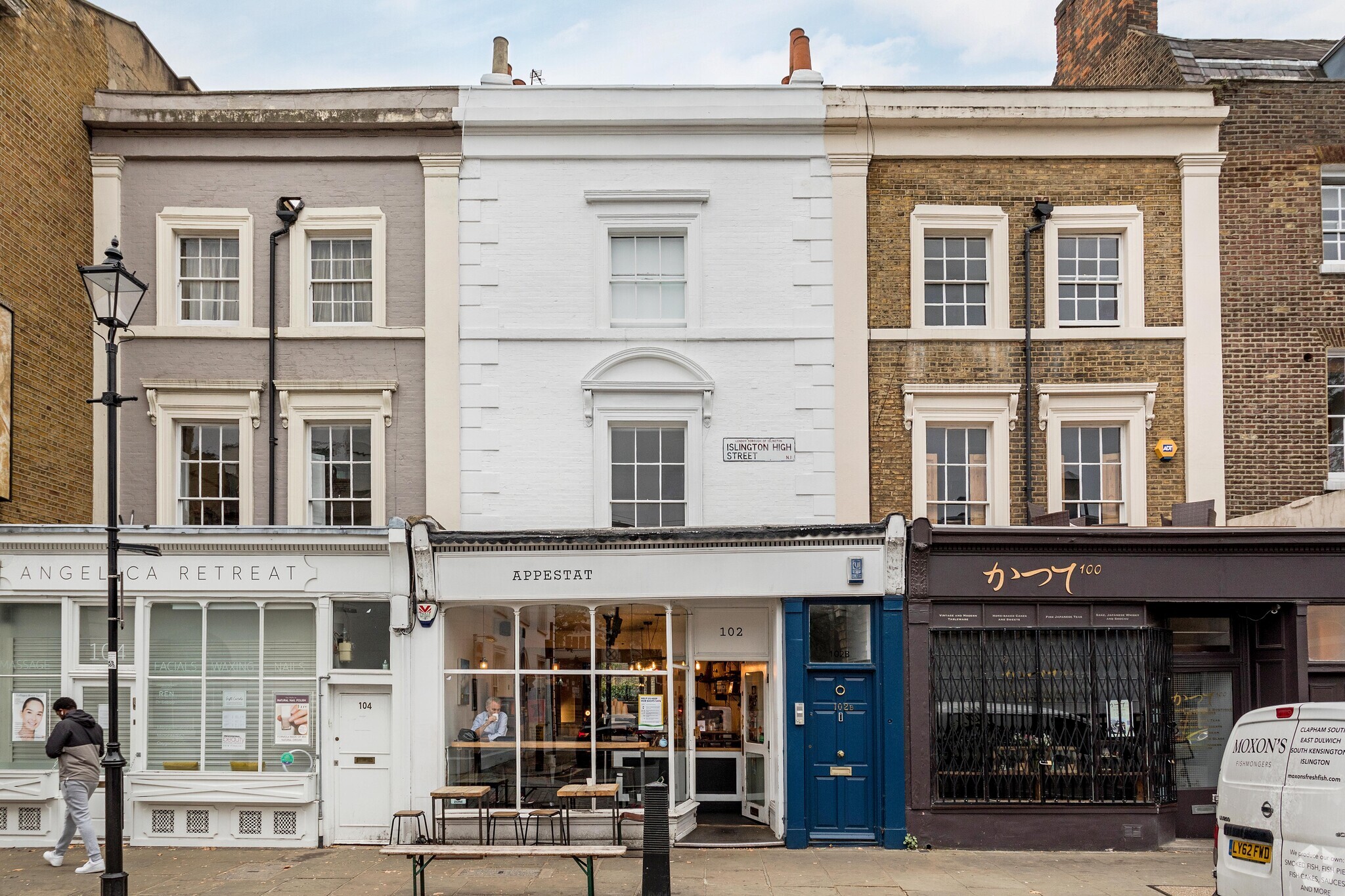 102 Islington High St, London for sale Primary Photo- Image 1 of 1