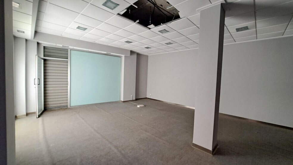 Retail in Algemesí for lease - Building Photo - Image 3 of 10