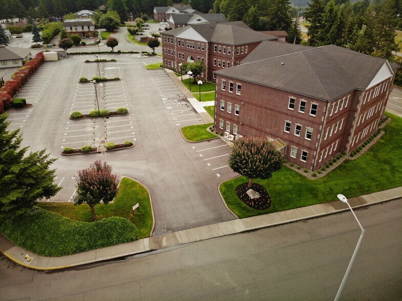 2420 & 2424 Bristol Ct SW portfolio of 2 properties for sale on LoopNet.com - Building Photo - Image 2 of 5