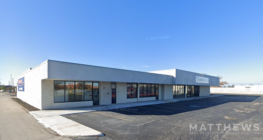 4834-4838 Northfield Rd, Cleveland, OH for lease - Building Photo - Image 1 of 4