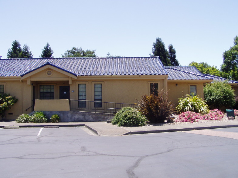 1496 Professional Dr, Petaluma, CA 94954 | LoopNet