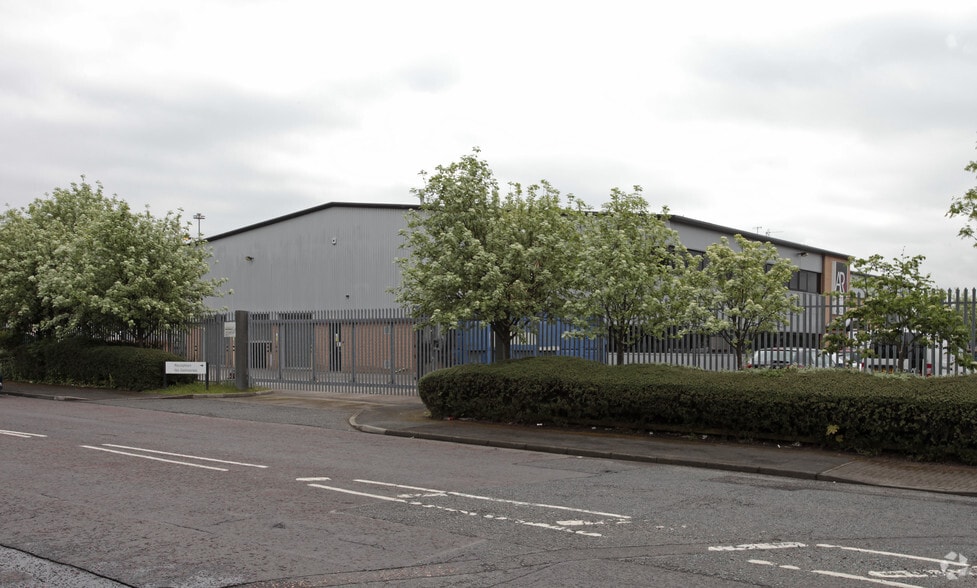 Earlsway, Gateshead for lease - Building Photo - Image 3 of 3