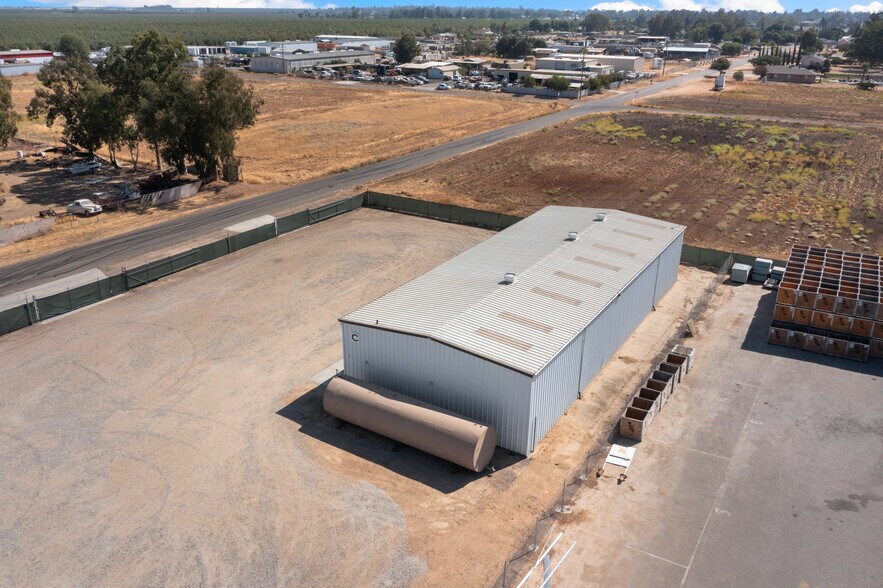 17747 Road 24 Rd, Madera, CA for lease - Aerial - Image 3 of 12
