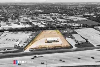 7020 N Interstate Highway 35 E, Waxahachie, TX - Aerial  map view - Image1