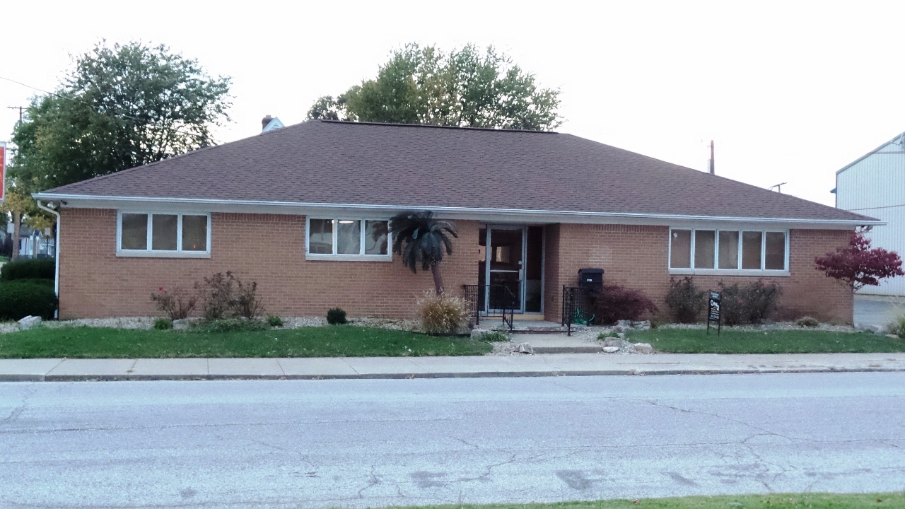 209 SE 3rd St, Washington, IN for sale Building Photo- Image 1 of 1
