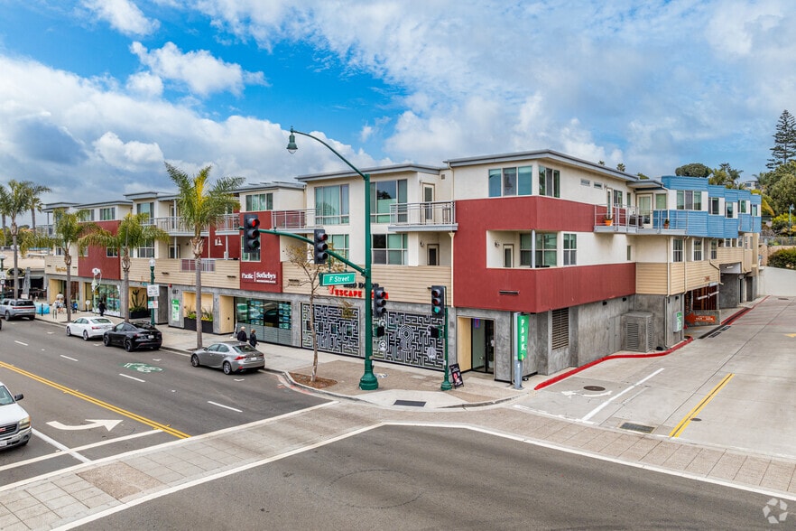 687 S Coast Hwy 101, Encinitas, CA for lease - Building Photo - Image 2 of 27